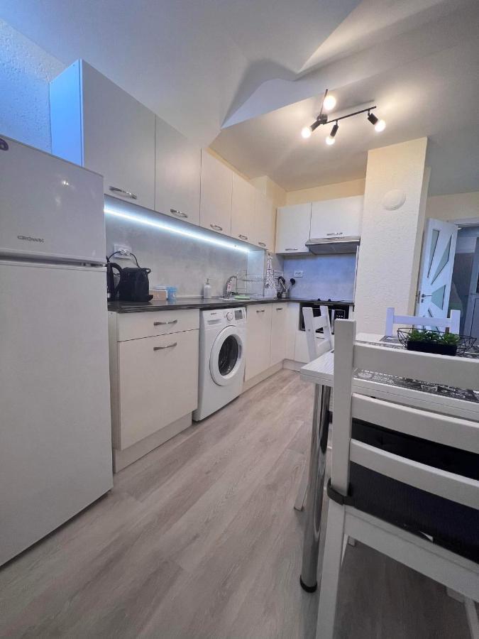 Apartment Happy Holiday Lazur Burgas Ngoại thất bức ảnh