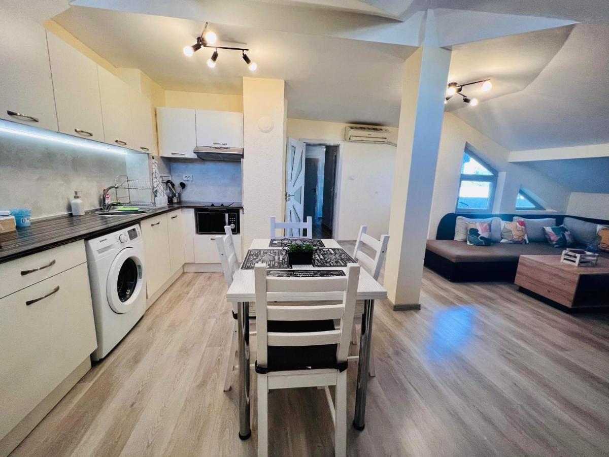 Apartment Happy Holiday Lazur Burgas Ngoại thất bức ảnh